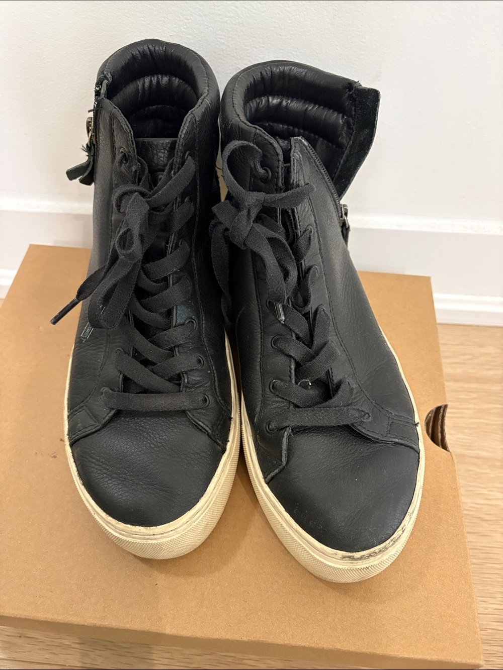 UGG Leather Sneaker